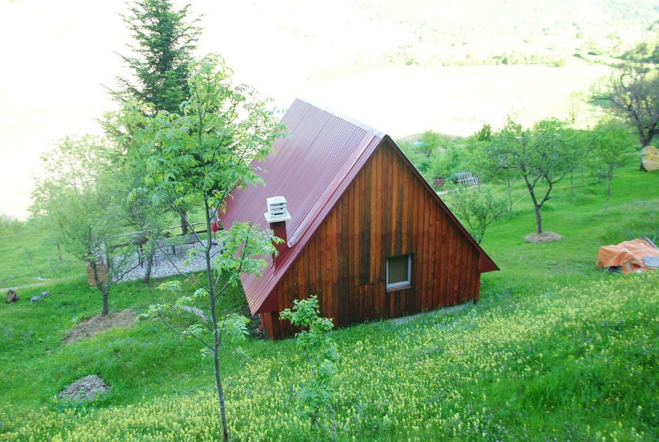 Detached House Milivoje Hotel Poscenje Exterior photo